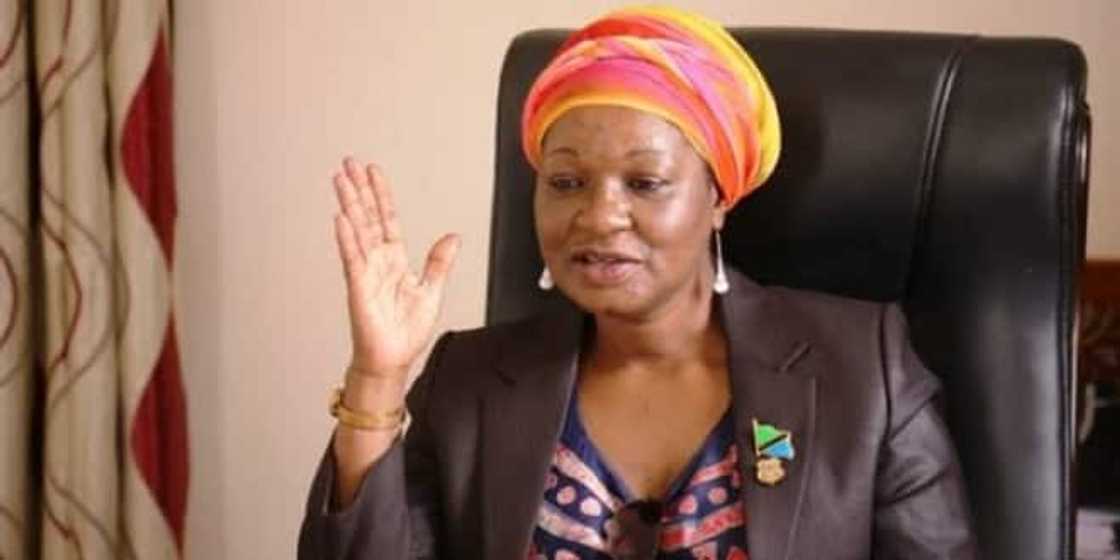 Siriel Shaidi Mchembe, Handeni District Commissioner, urge men to stop competing for breastmilk with kids. Siriel Shaidi Mchembe, Handeni District Commissioner, urge men to stop competing for breastmilk with kids.