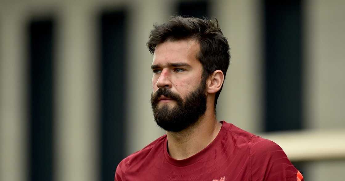 Alisson Alisson
