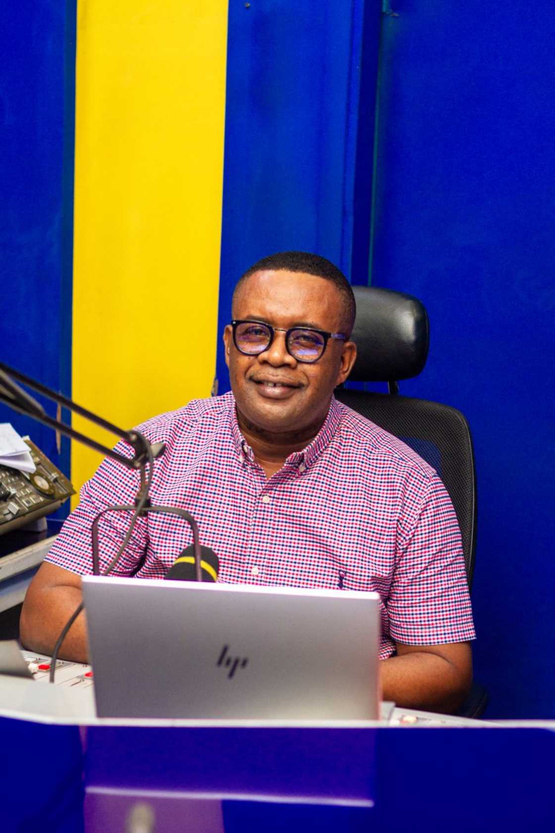 Joe Laka, Kwabena GYamfi, Kumasi Sports Shows, Radio Presenters In Ghana, Fox FM, Kessben FM, Oyerapa FM Joe Laka, Kwabena GYamfi, Kumasi Sports Shows, Radio Presenters In Ghana, Fox FM, Kessben FM, Oyerapa FM