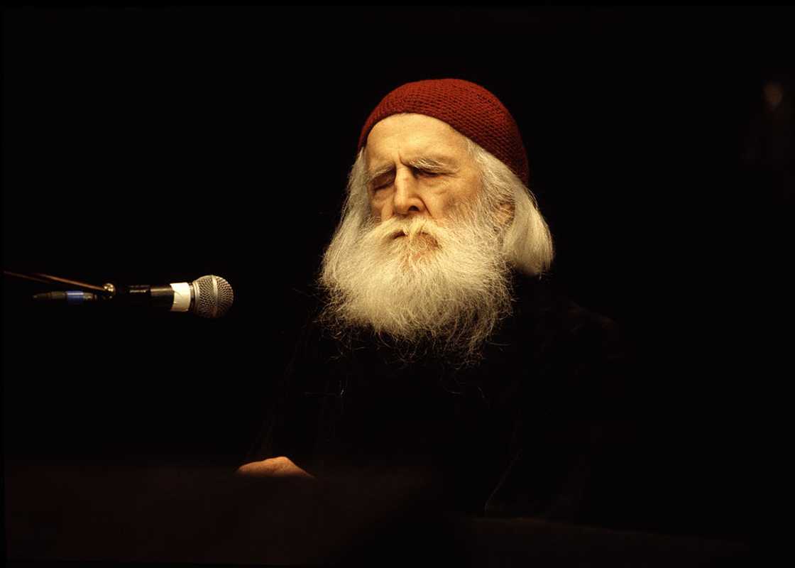 Blind piano players Blind piano players