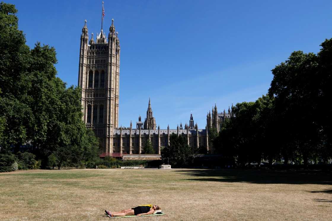 Britain issued an extreme heat warning, with temperatures forecast to hit 35 Celsius in the southeast of the country Britain issued an extreme heat warning, with temperatures forecast to hit 35 Celsius in the southeast of the country