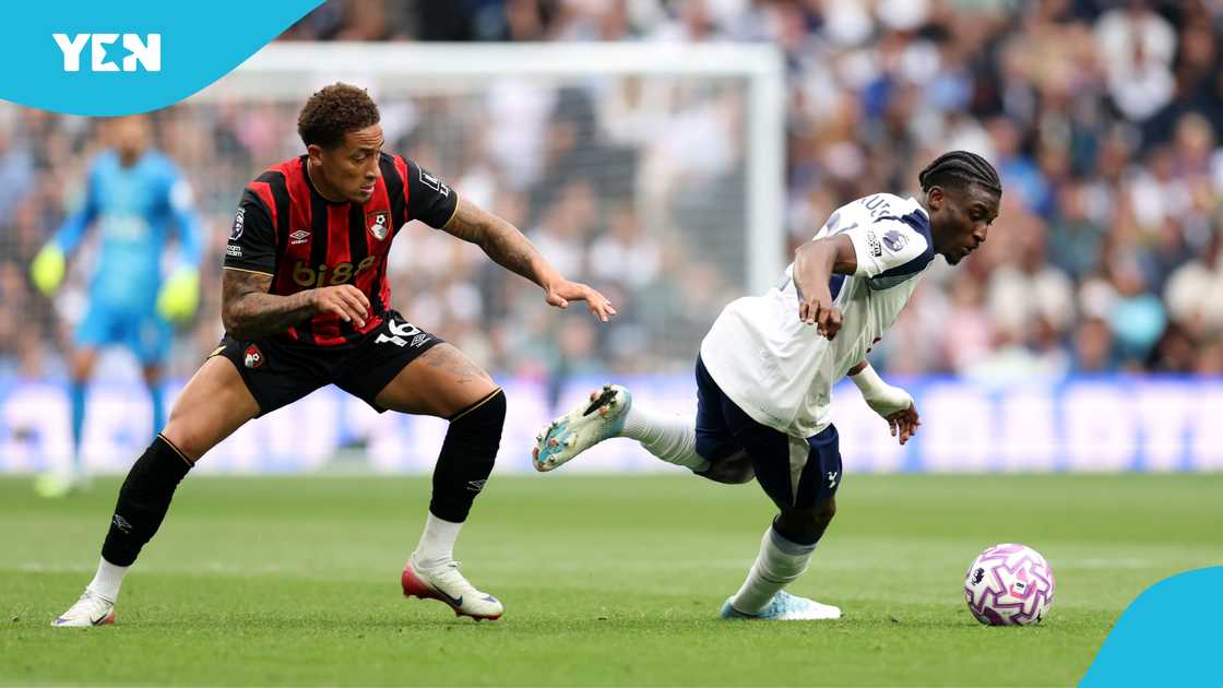 Mohammed Kudus against Marcus Tavernier, Mohammed Kudus against Antoine Semenyo, Tottenham Hotspur, Premier League match, AFC Bournemouth. Mohammed Kudus against Marcus Tavernier, Mohammed Kudus against Antoine Semenyo, Tottenham Hotspur, Premier League match, AFC Bournemouth.