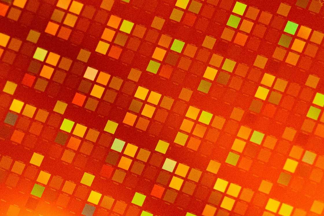 South Korea exported a record $16.6 billion worth of semiconductors in September, driven by demand for high-value memory such as HBM chips used in AI servers South Korea exported a record $16.6 billion worth of semiconductors in September, driven by demand for high-value memory such as HBM chips used in AI servers