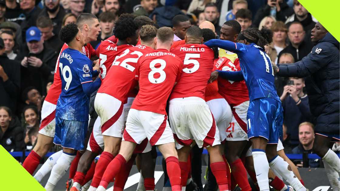 Chelsea and Nottingham Forest players during a fight Chelsea and Nottingham Forest players during a fight