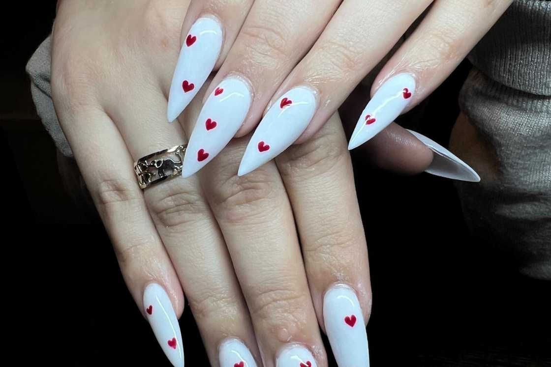 White nails with design White nails with design