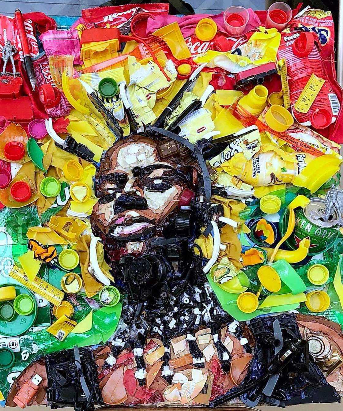 Essilfie Banton: Meet the innovative SHS teacher who turns 'borla' into priceless works of art Essilfie Banton: Meet the innovative SHS teacher who turns 'borla' into priceless works of art