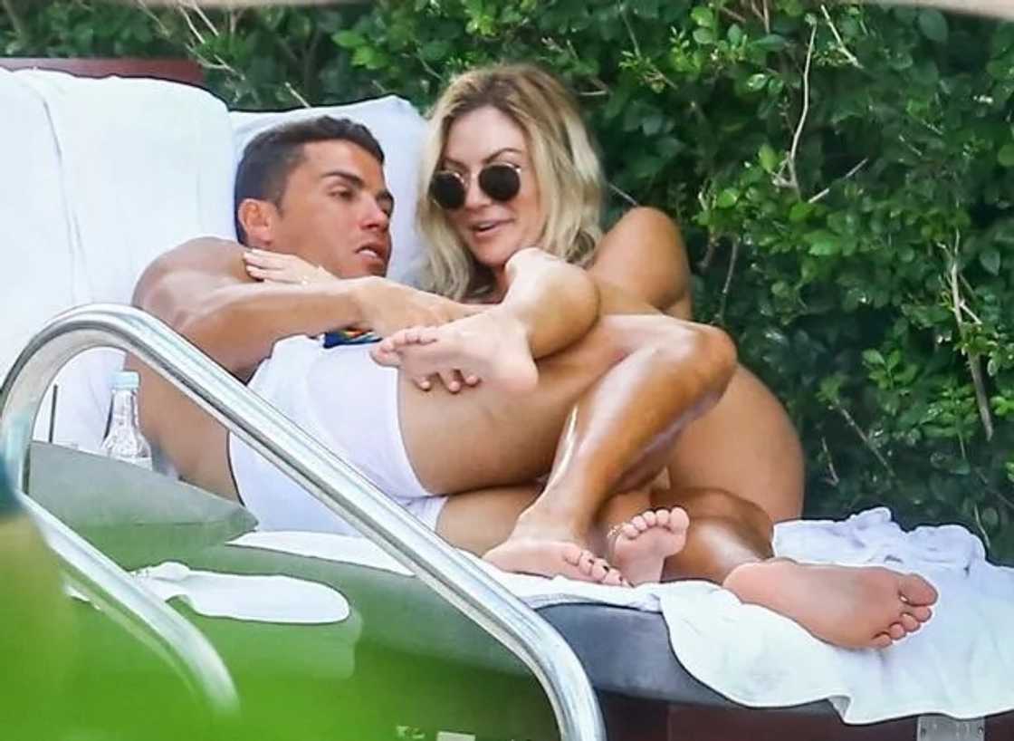 5 world class footballers who are known womanizers 5 world class footballers who are known womanizers