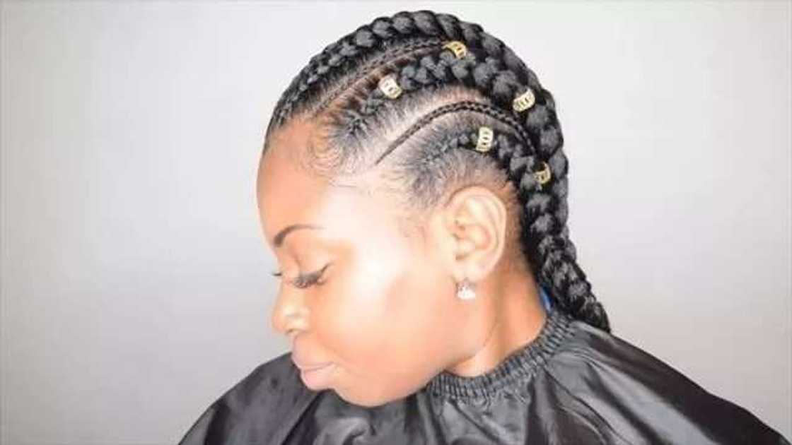 Ghana weaving braids with beads Ghana weaving braids with beads