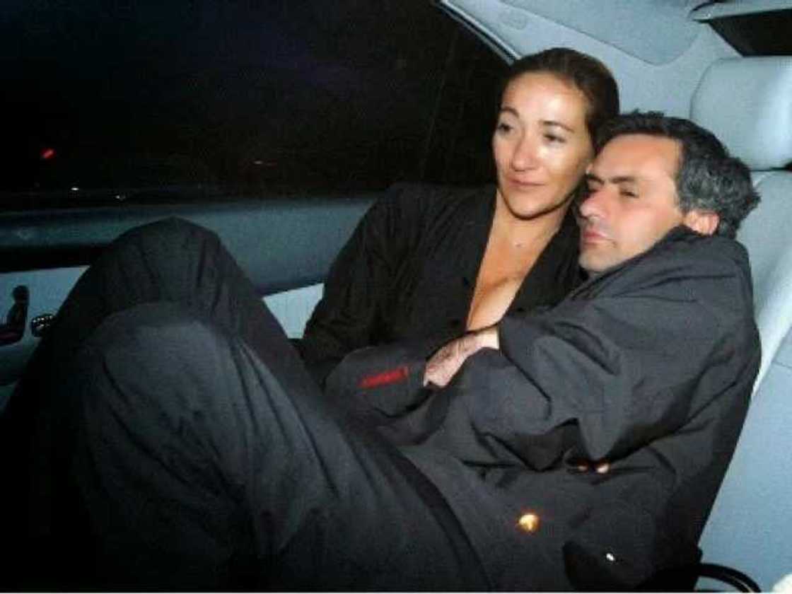 Lovely photos of Jose Mourinho and wife Matilde Lovely photos of Jose Mourinho and wife Matilde