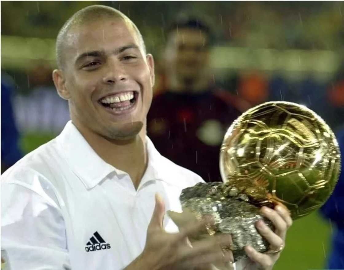 5 world class footballers who are known womanizers 5 world class footballers who are known womanizers