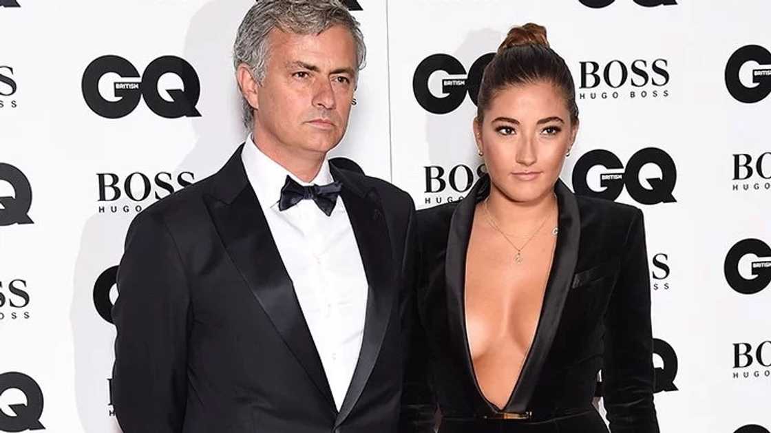 Lovely photos of Jose Mourinho and wife Matilde Lovely photos of Jose Mourinho and wife Matilde