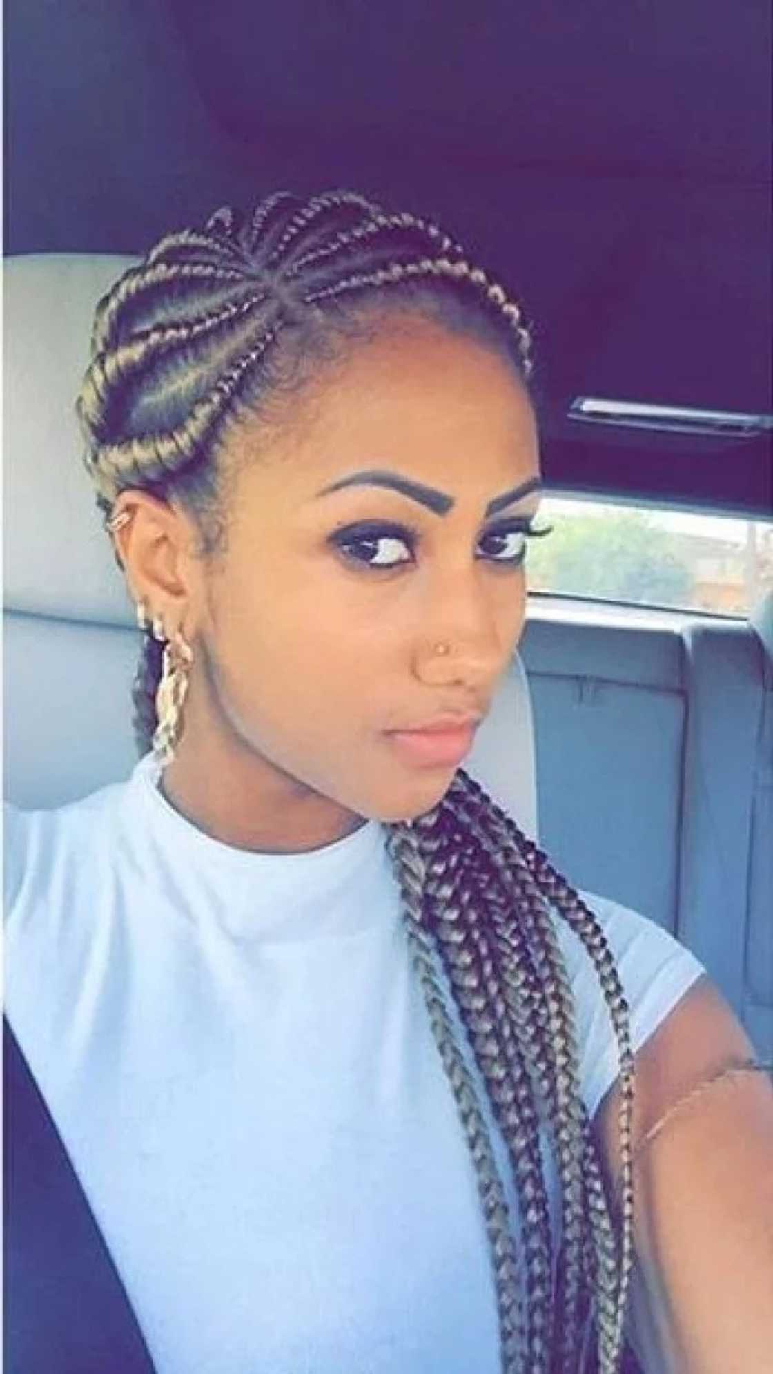 Blond Ghana braids