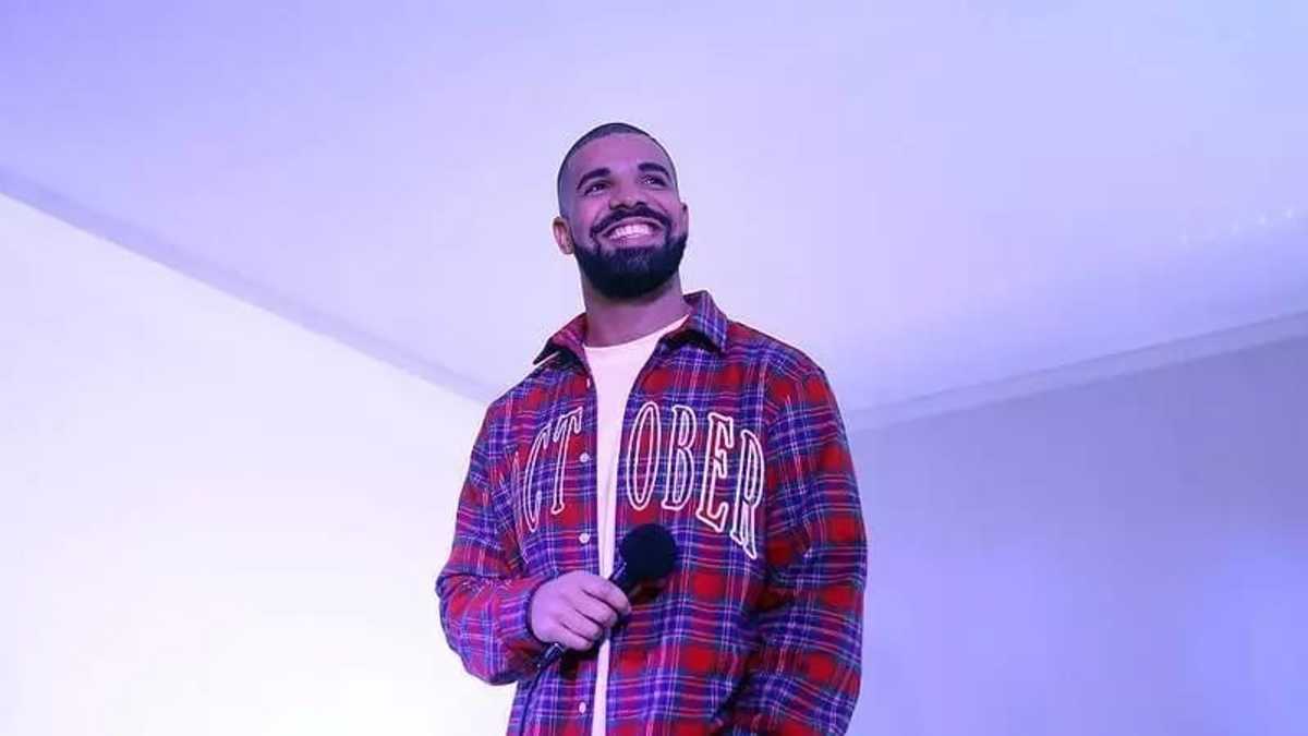 List of All of Drake's Albums and Mixtapes In Order - YEN.COM.GH
