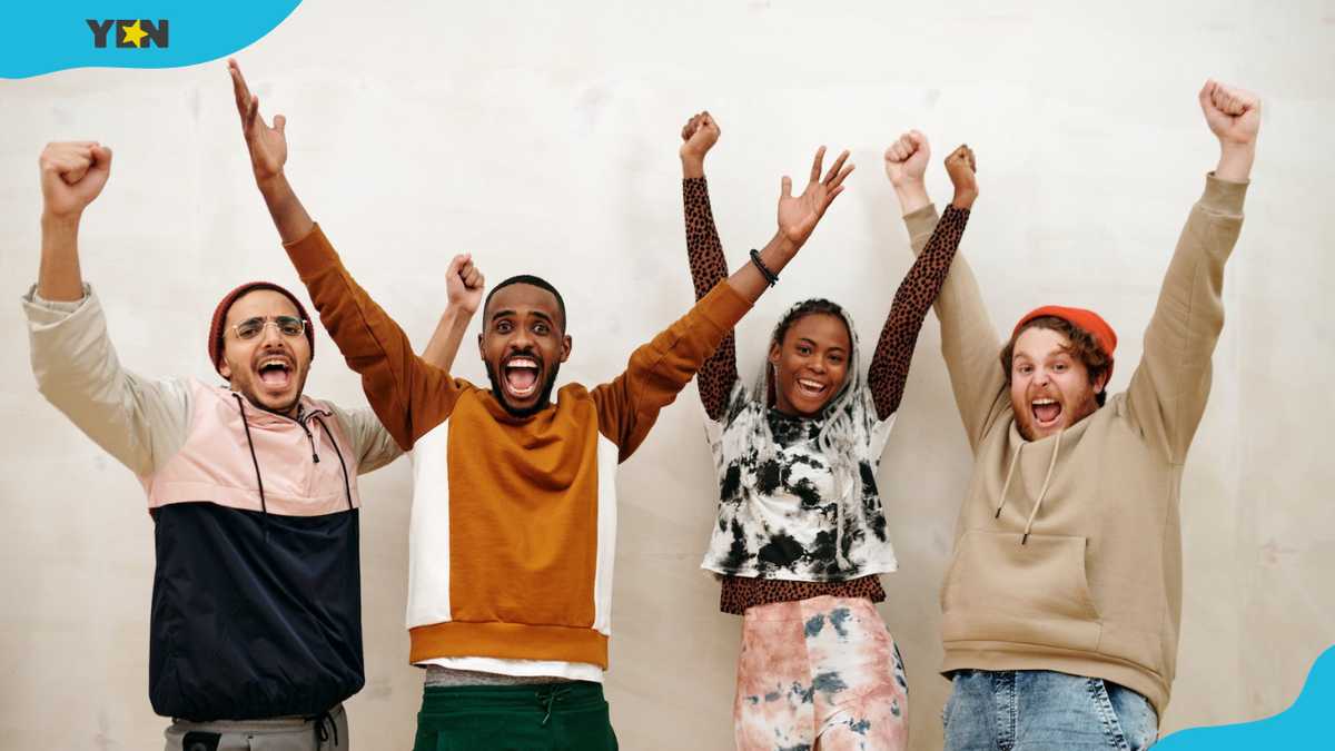 25 fun challenges to do with friends both at home and in transit - YEN ...
