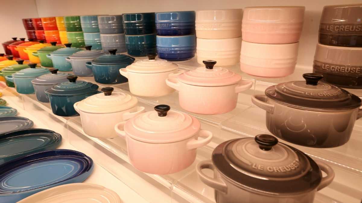 Global cult following keeps Le Creuset simmering