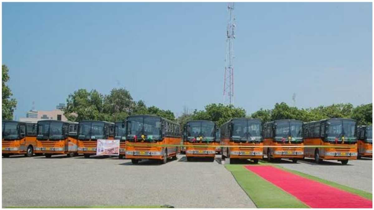 Buses In Ghana Akufo-Addo: President Commissions 45 Metro Mass Buses To Boost Ghana's ...