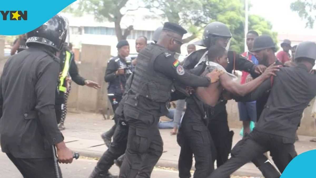 Video of junior officers challenging senior for allegedly urinating near mosque sparks controversy