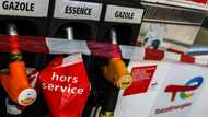 French energy giant offers pay talks to end fuel strike