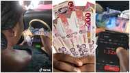 Ghanaian grandma spotted playing Aviator in troski; loses all her cash: “Who introduced her”