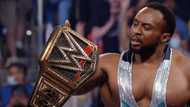 Big E Defeats Bobby Lashley to Win WWE Championship on Monday Night Raw