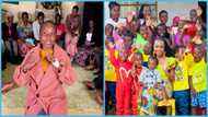 24-year-old Malawian lady Tusai Weyana, who got abandoned as a child and got pregnant, adopts 100 kids