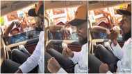 Patoranking Gets Ambushed By Ghanaian Traders In His Car; They Beg Him To sing For Them