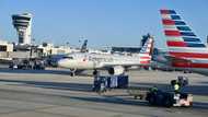 American Airlines reports profits despite jet fuel cost drag