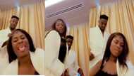 Wei dier couples goal: Yaa Jackson's friends shout as she drops bedroom video with 'boyfriend'