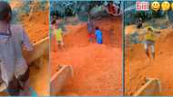 Illegal mining: School kids on vacation engaging in galamsey, video amazes many: “Them start early”