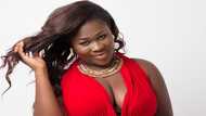 Sista Afia challenges Efia Odo; releases her own raw 'tonga' photo
