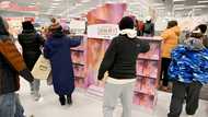 Retailers point to solid US sales over holiday weekend