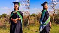 Stunning Lady Dedicates Honours Degree to Mother: "You Deserve It"