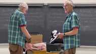 High School Students Surprise Elderly Teacher with Sneakers After Noticing His Shoes Were Getting Old
