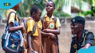 "We are your servants": IGP Dampare tries to calm school children who run from police officers