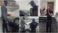 Policeman throws away his cap & prostrates for man after being gifted a new car