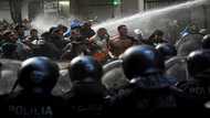Thousands rally in Argentina to support ex-leader Kirchner