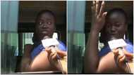 An angry woman in trotro shares her opinion about the Akuffo government in an emotional video; many Ghanaians applaud her.
