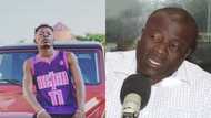 Tema East MP sings Shatta Wale’s Obordorbidi song to crowd (Video)