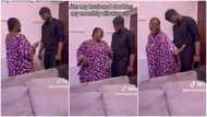 Husband doubles wife's allowance, she surprises him with sweet dance, whines waist gently: "Marriage is sweet"