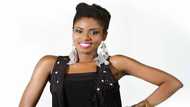 Video of MzVee twerking in a bedroom with a top musician pops up