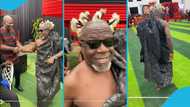 Oboy Siki debuts flower-like hairstyle at Obofour's mother's funeral, Ghanaians react