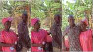 Ghanaian woman appeals to husband to smile for the camera as they pose for pictures; Video causes stir