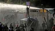 Iraq tensions soar as protesters rally against parliament occupation