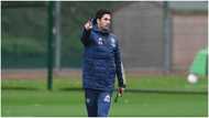 Arsenal in talks with ex-Chelsea manager to replace Mikel Arteta