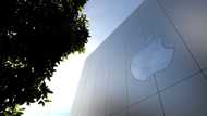 Asian markets drop as Apple report fans economic worries