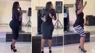 Video of curvaceous lady singing & dancing at church gets many distracted