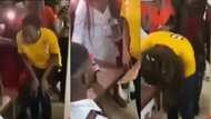 Lady goes mad as boyfriend proposes to her on Val's Day; video drops