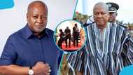 Mahama showcases heroism as he saves woman from deadly fall in Zambia, video stirs reactions