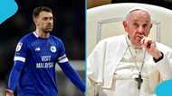 Fans Blame Aaron Ramsey’s ‘Curse’ for Death of Pope Francis