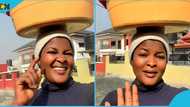 Ghanaian lady delights as she becomes a street hawker: "We won't depend on a man for money"